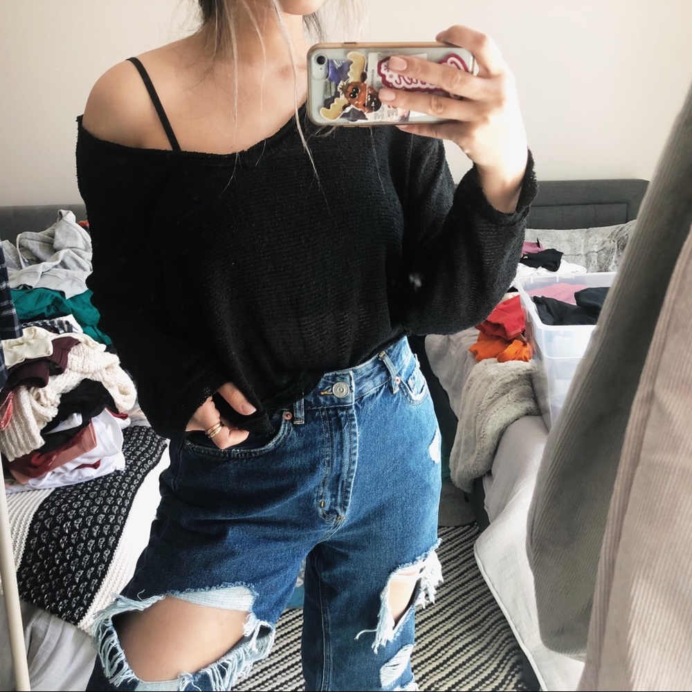 SHEER BLACK TOP